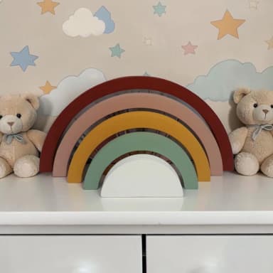 Arco iris de mdf decorativo/ Enfeite de festa, decoração pra quarto de bebe.