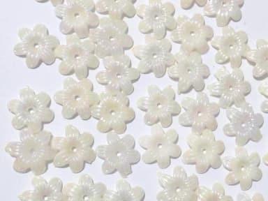Flor Furta Cor com Furo no Meio 15mm Pacote com 100 Unidades