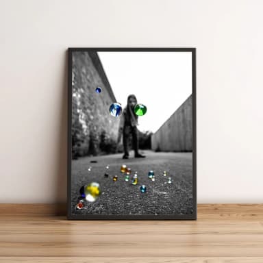 Quadro Bolinhas de Gude Coloridas na Rua 2648
