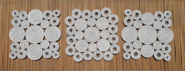 Porta panelas rendado em papel jornal