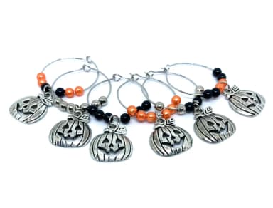 Kit 6 Marcadores de Taças e Copos Tema Halloween / Dia das Bruxas ( escolha o modelo)