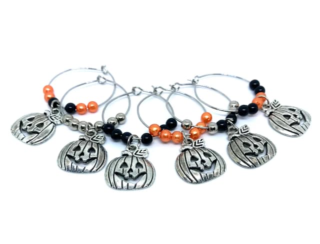 Kit 6 Marcadores de Taças e Copos Tema Halloween / Dia das Bruxas ( escolha o modelo)