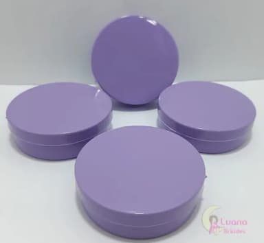 Latinha Lilas de Plástico 5,5cm Pacote com 12 Unidades