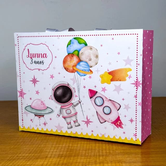 PEGUE E MONTE - Sacolinhas Personalizadas ASTRONAUTA MENINA - Decoração de Festa | Lembrancinhas | Aniversário | Personalizados