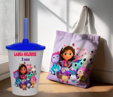 Kit Sacola Ecobag+ copo twister personalizado para lembrancinhas Casa Magica da Gabby