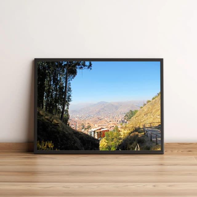 Quadro Vista Panorâmica da Cidade nas Montanhas 1529