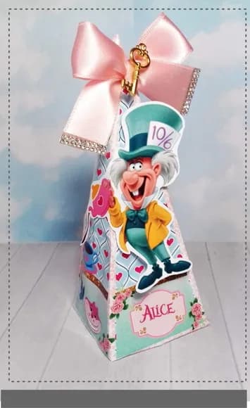 Kit 60 Lembrancinhas Alice no País das Maravilhas