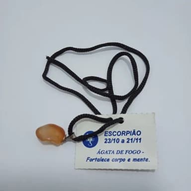Cordao de Signo Escorpiao com Pedra