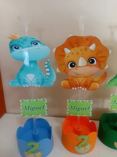 Centro de Mesa Personalizado Dino Baby