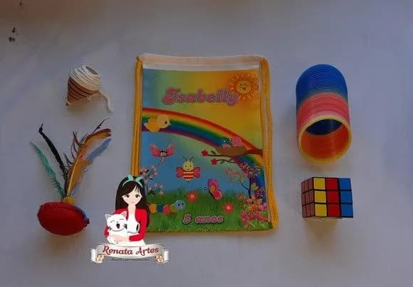 Mochila Brinquedos Retrô Tema Jardim Encantado