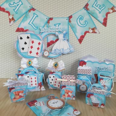 Kit 60 Lembrancinhas Alice no País das Maravilhas