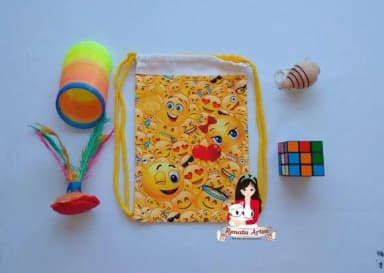 Mochila Brinquedos Retrô Tema Emojis Emotical