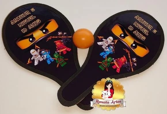 Raquetes de Ping Pong Tema Ninjago Preto