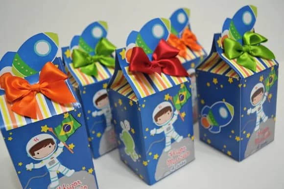 Kit Festa Astronauta Menino - 50 Peças com Laço Pronto