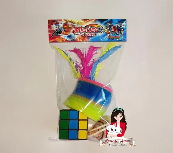 Kit Brinquedos Retrô Tema Beyblade
