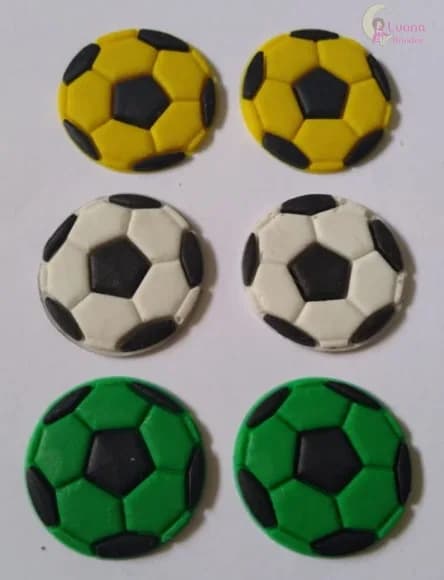 Aplique Bola de Futebol Colorida Emborrachado Pct 8 Unid