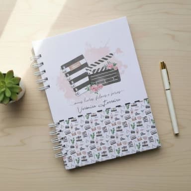 Caderno de Livros, Filmes e Séries Personalizado