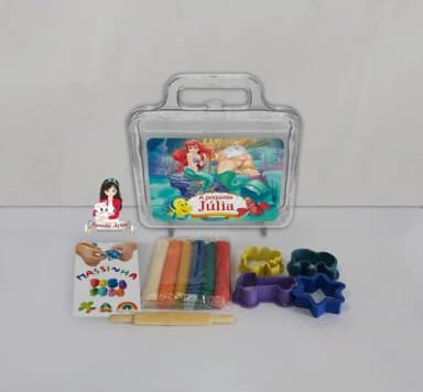 Kit Massinha na Maleta Ariel