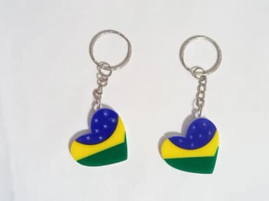 Chaveiro Bandeira Coração 3d de Acrilico 3,5cm - 10 Peças
