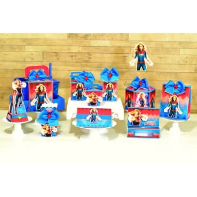 Kit 30 Lembrancinhas Capitã Marvel