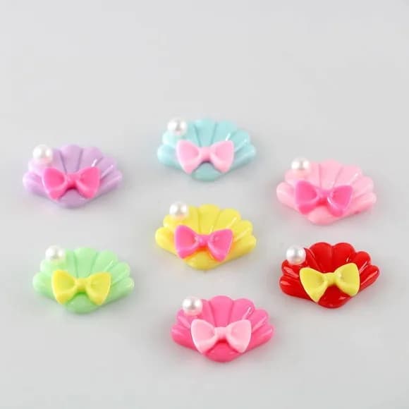Apliques conchinhas do Mar de resina 2,5x3cm - 5 unidades