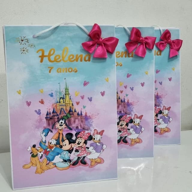 Sacola personalizada Lembrancinha as princesas