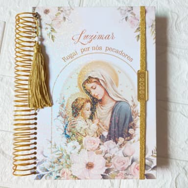 Agenda Católica 2027 com Evangelho Transcrito 1 Dia por Página Nossa Senhora com Menino Jesus