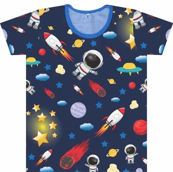 Camiseta Infantil Espaço Astronauta e Planetas Frente e Costas