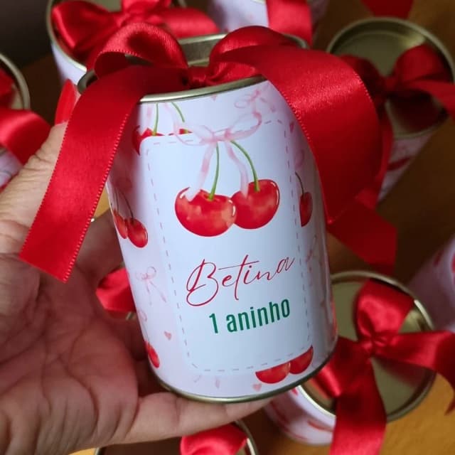 Lembrancinha de cerejinha tubolata 6x10 Tampa Metalizada Dourada