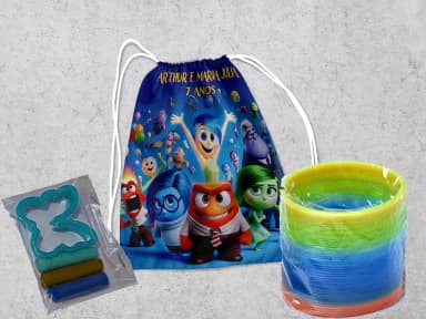 Kit Mochilinha + Mini Massinha de modelar e Mola Maluca Divertidamente