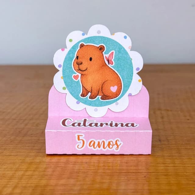 PEGUE E MONTE - Porta Bis Duplo Personalizados CAPIVARA MENINA - Decoração de Festa | Lembrancinhas | Aniversário | Personalizados