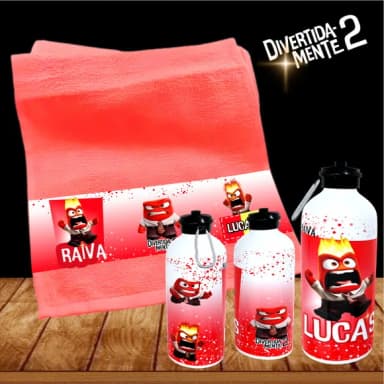 Kit Toalhinha com Garrafa Personalizada