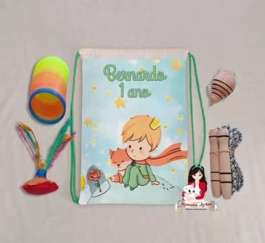 Mochila Boa Infância Tema Pequeno Príncipe Cores Claras