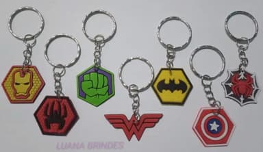 Chaveiro Mini Símbolos Heróis Variados de Borracha- 1 unid