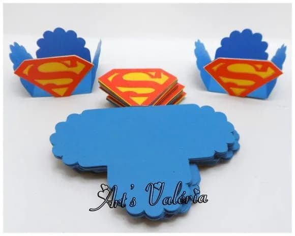 Forminha para doce Super Homem