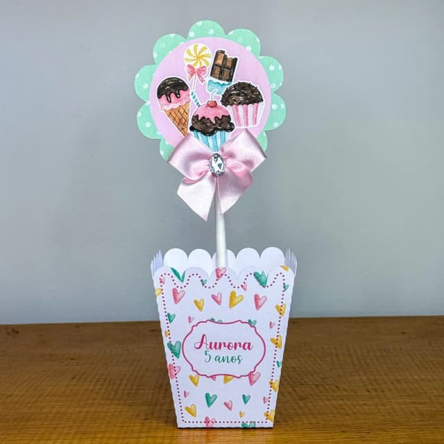 PEGUE E MONTE - Centro de Mesa CONFEITARIA - Decoração de Festa | Lembrancinhas | Aniversário | Personalizados