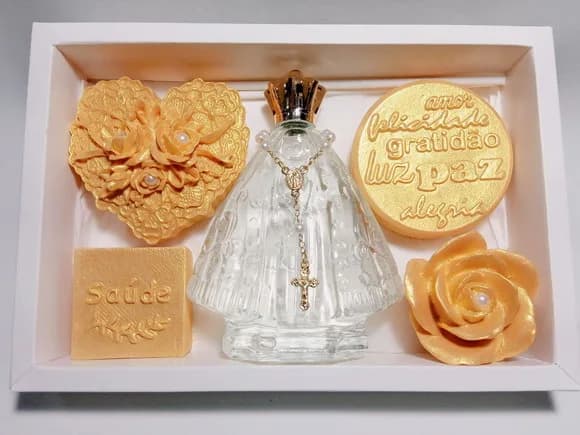 Presente Bodas de Ouro: Kit Aromatizador Nossa Senhora