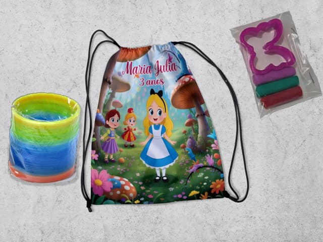 Kit Mochilinha + Mini Massinha de modelar e mola Maluca da Alice no Pais das Maravilhas