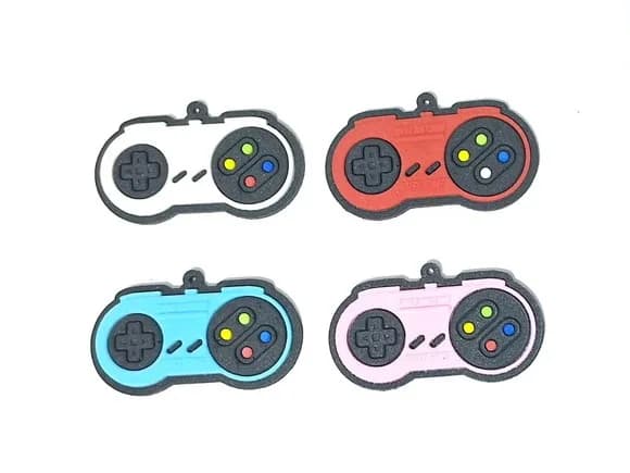 Pingente Controle Videogame Nintendo Emborrachado 8 Unidades