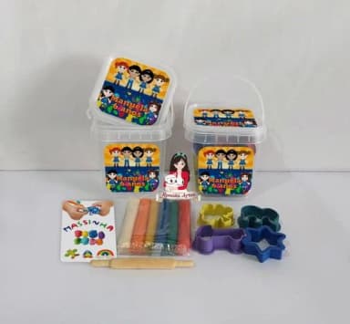 Kit Massinha no Baldinho Personalizado Chiquititas