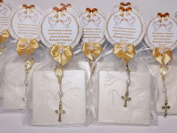 Lembrancinha de Batizado: Sabonete Pomba da Paz com Terço