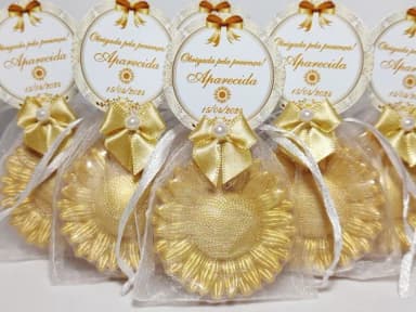 Lembrancinha de Aniversário 50 Anos: Sabonete Girassol