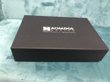 Caixa Tampa Livro com Ímã