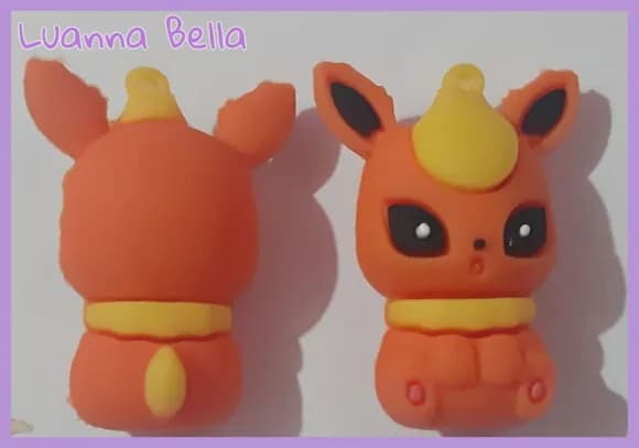 Pingente Pokémon Flareon de Borracha 5cm - Pct c/2 Unid