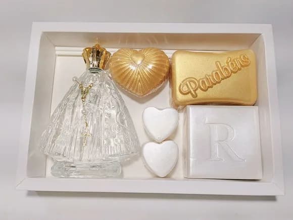 Presente de Aniversário Católico: Aromatizador Nossa Senhora