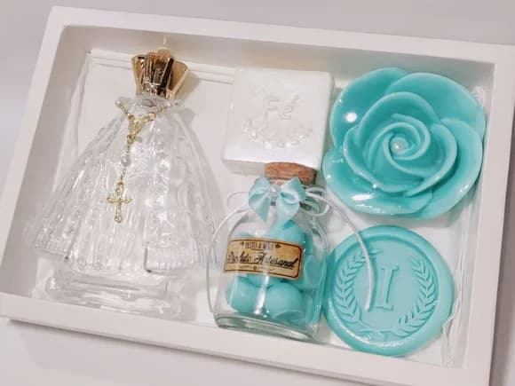 Presente de Aniversário Católico: Aromatizador Nossa Senhora