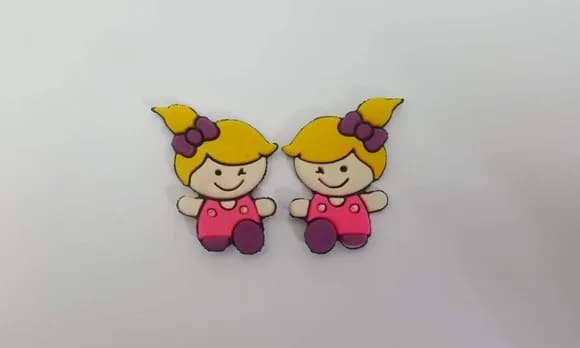 Aplique Menina Emborrachado de 3cm