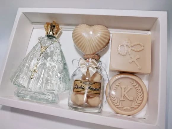 Presente para Amiga Católica: Kit Aromatizador Nossa Senhora