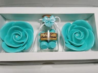 Kit Presente de Aniversário, Pote de Pérolas com Sabonetes