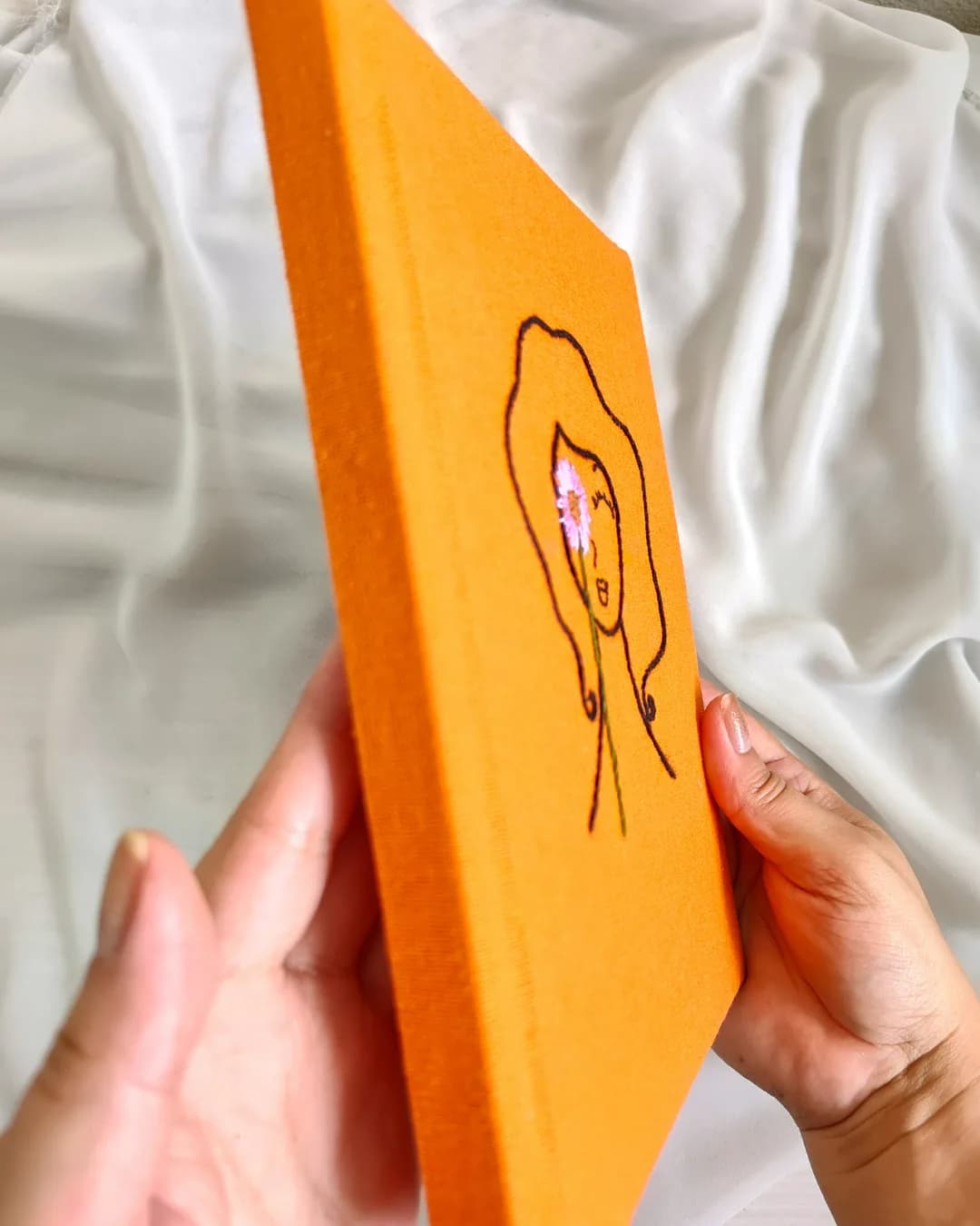 Caderno Bordado Mulher